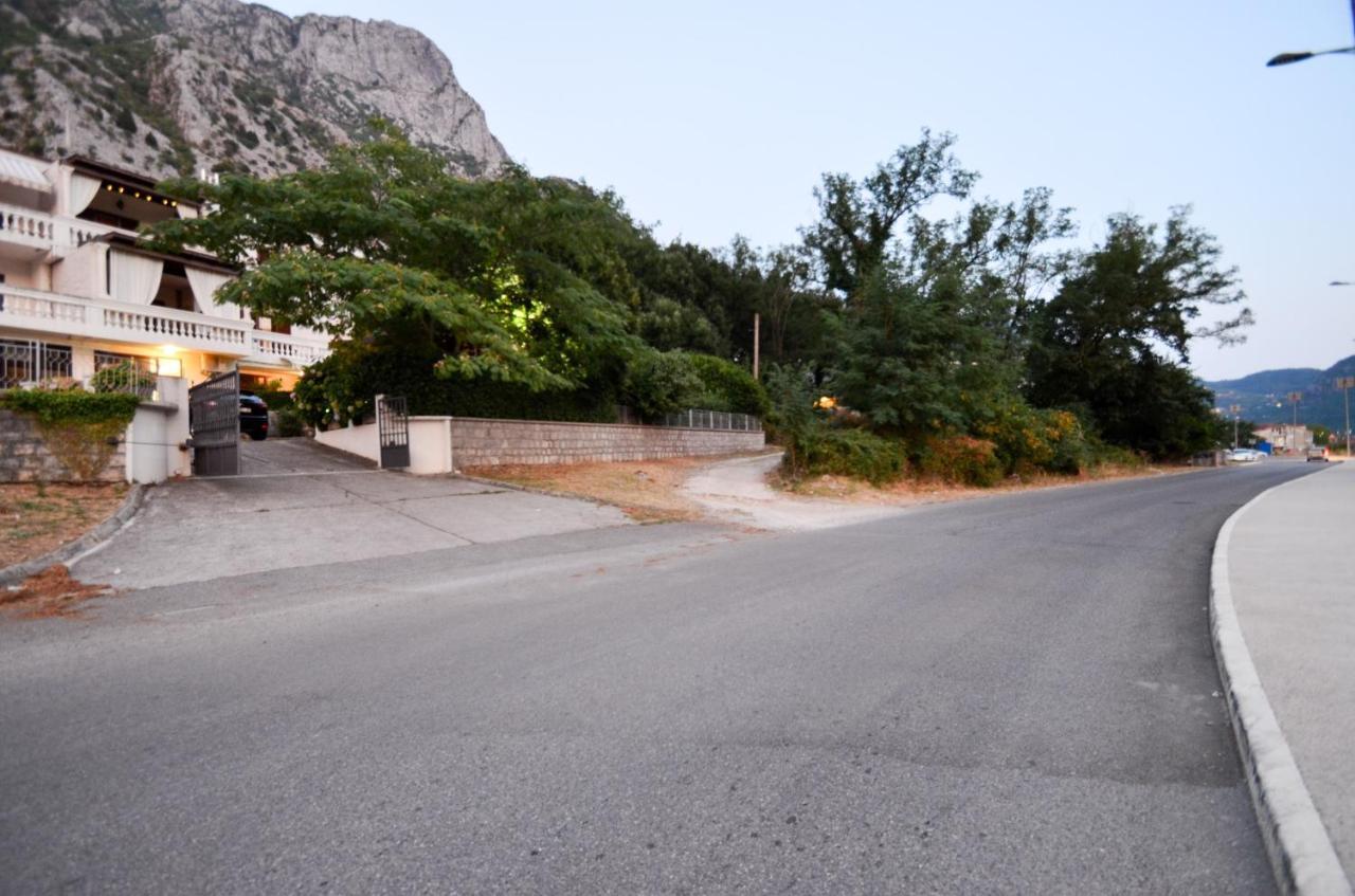 Appartement Djardin à Kotor Extérieur photo